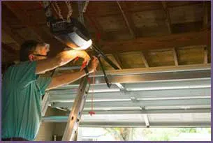 San Diego Community Garage Door Service San Diego, CA 858-925-1014 San Diego Community Garage Door Service San Diego, CA 858-925-1014 - 6-content-door-repair